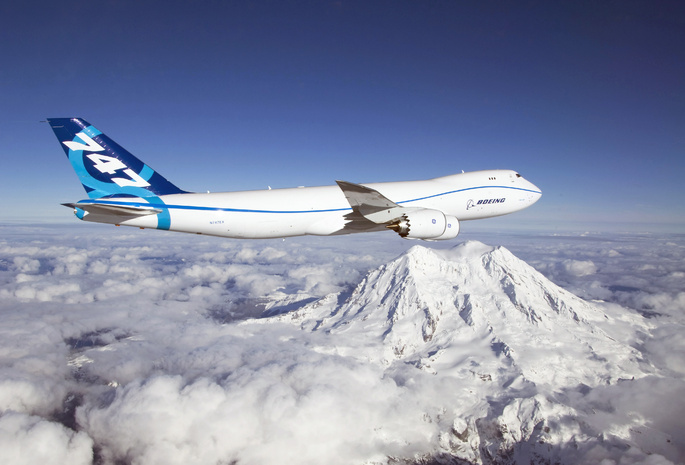 Boeing 747-8 freighter, first flight, new series, 