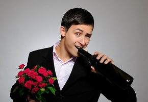 розы, джентельмен, симпатичный, красные, парень, взгляд, бутылка, Real gentleman, костюм, букет