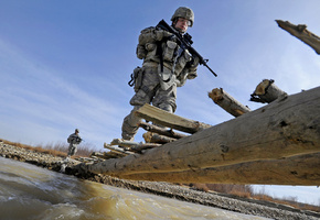 , Переправа, мостик, солдаты