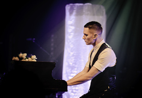 адам андерсон, Hurts, adam anderson