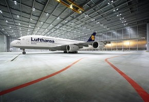 Airbus, самолет, пассажирский, лайнер, аэропорт, lufthansa, a380