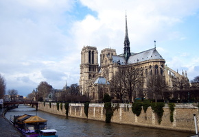 париж, notre dame de paris, мост, Собор парижской богоматери, катер, облака, франция, небо, река