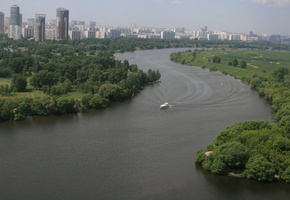 яхта, плывет, утро, город, река, Природа, дома, москва