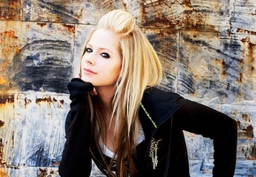 Avril lavigne, блондинка, взгляд