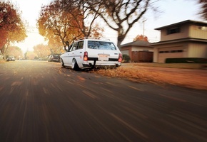 610, Datsun, осень