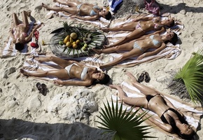 девушки, сон, Пляж