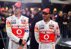 дже__нсон александр лайонс ба__ттон, Мужчины