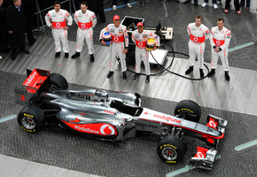 команда vodafone mclaren mercedes, пилоты, Болид, formula 1, формула 1