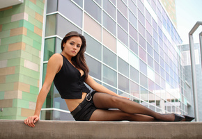 город, в колготках, Девушка, на ступенях