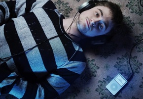 наушники, актер, плеер, Daniel radcliffe, дэниэл рэдклифф