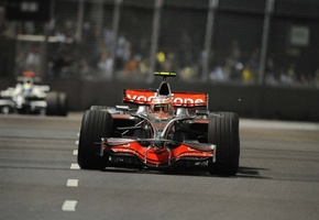 vodafone mclaren mercedes, ночь, Огни, mclaren mp4-23, болид