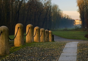 аллея, здание, деревья, Вечер, дорога, закат, парк