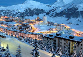 горы, Город, снег, вечер, зима