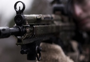 Автомат, солдат, война, оружие