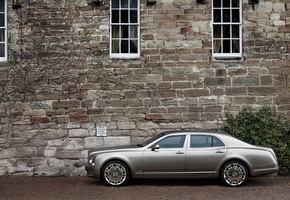 1920x1440, house, Bentley mulsanne, car, машина, дом