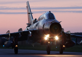 истребитель, Су-22м4, бомбардировщик, самолет