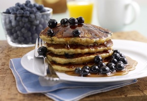 блинчики, ягоды, Блины, мед, оладьи, черника