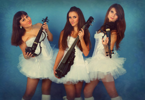 музыка, скрипка, скрипачки, шоу, трио, праздник, белые, голубые, синие, виолончель, электроскрипка, электроскрипачки, доллс, violin, violin group dolls, музыканты