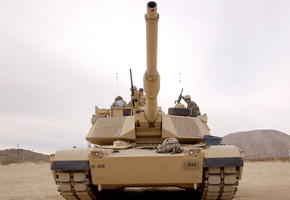 Танк, фон, оружие