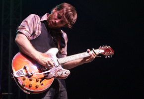 dan auerbach, музыка, гитара, The black keys, black keys, дэн ауэрбах