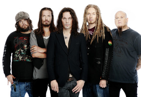 миге амор, лили лазер, вилле вало, Him, группа