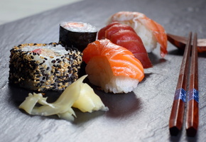 Еда, палочки, суши