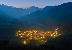 утро, поселок, горы, Долина, огни