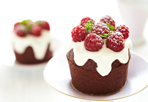 выпечка, малина, кекс, десерт, Пирожное, глазурь