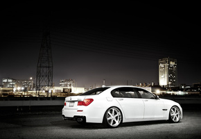 750li, бмв, небоскрёб, 7 series, ночь, город, f02, Bmw, white, белый