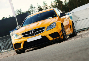 black series, тюнинг, c63, желтый, амг, Mercedes, benz